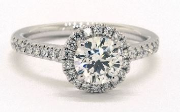 Eye-clean VS Diamond Ring from James Allen